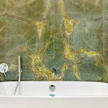 Independenthouse 5terre Garden , Parking شقة لا سبيتسْيا