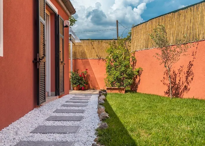 Independenthouse 5terre Garden , Parking Apartment