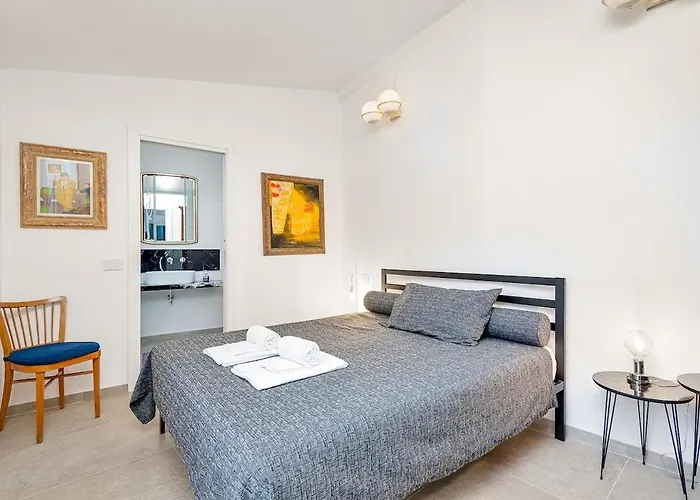 Independenthouse 5terre Garden , Parking * La Spezia