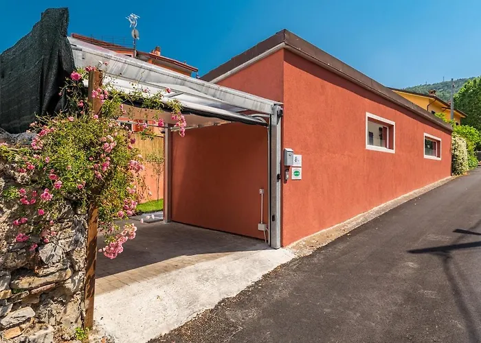 Independenthouse 5terre Garden , Parking Apartment La Spezia